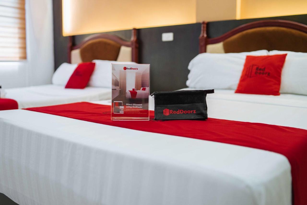 Hotel Reddoorz Premium Near Trinoma à Quezon City Extérieur photo