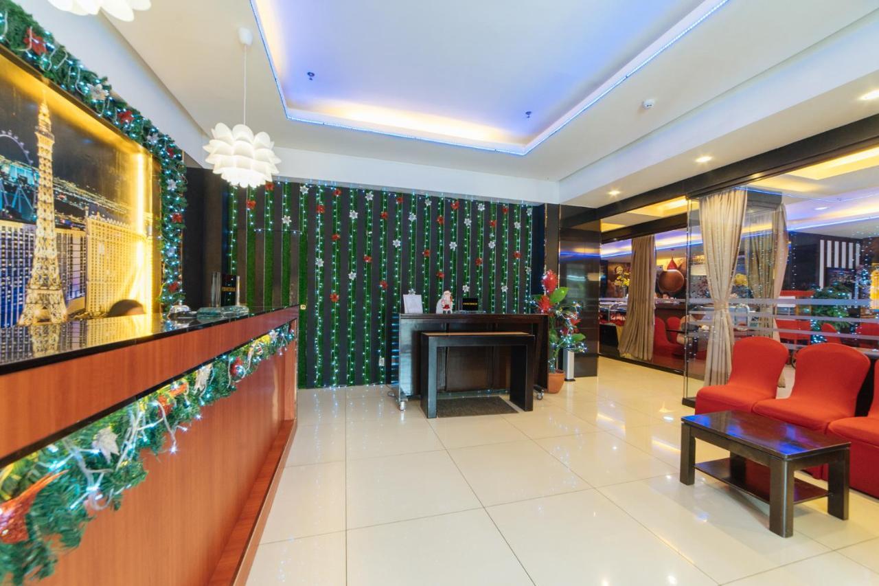 Hotel Reddoorz Premium Near Trinoma à Quezon City Extérieur photo