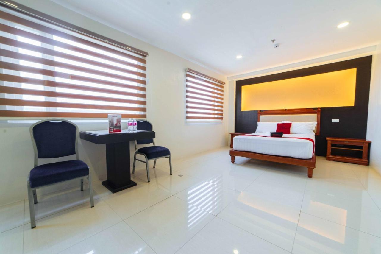 Hotel Reddoorz Premium Near Trinoma à Quezon City Extérieur photo